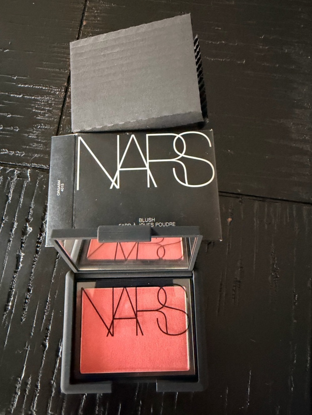 NARS Blush - Orgasm - Picture 2 of 4